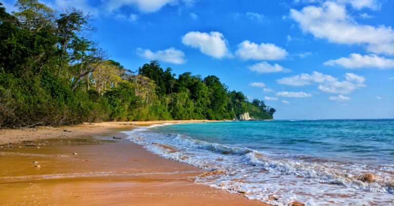 Top 15 Tourist Places in Andaman and Nicobar Islands